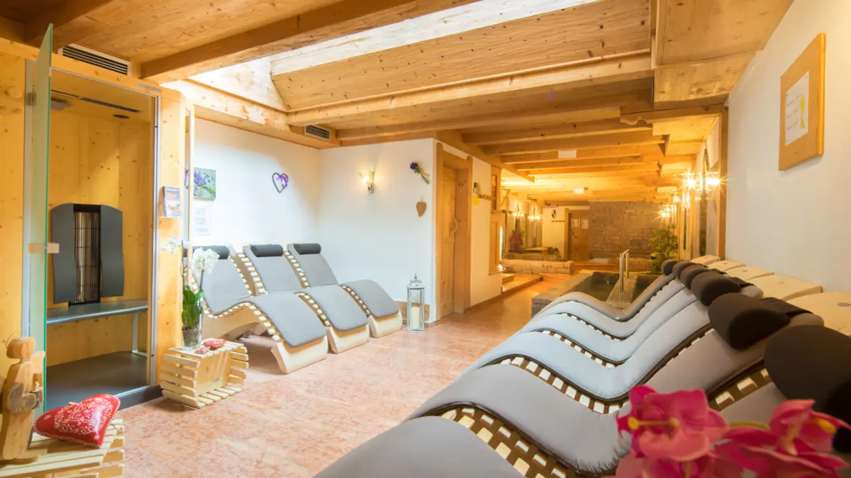Hotel La Stua San Cassiano Italy (1)