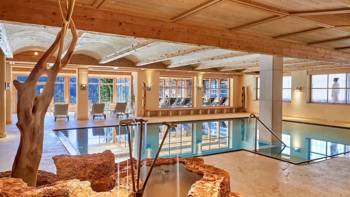 Inghams Italy Dolomites Corvara Sporthotel Panorama Swimmingpool 1