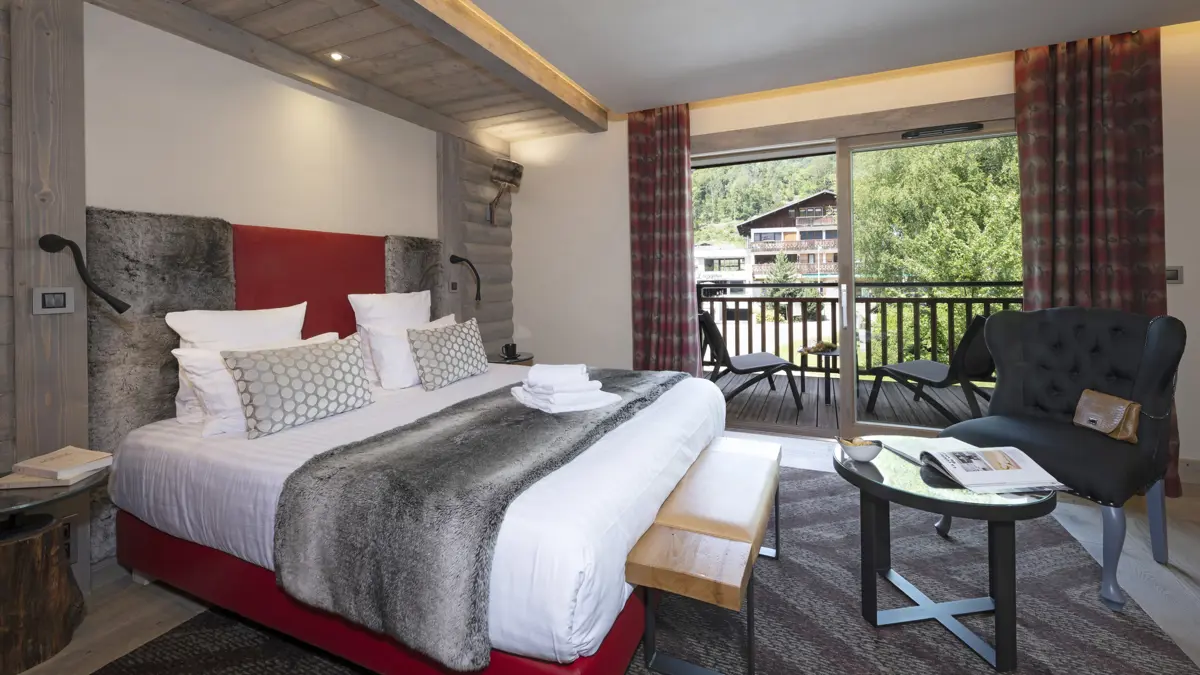 Les Suites Dalexane Superior Room