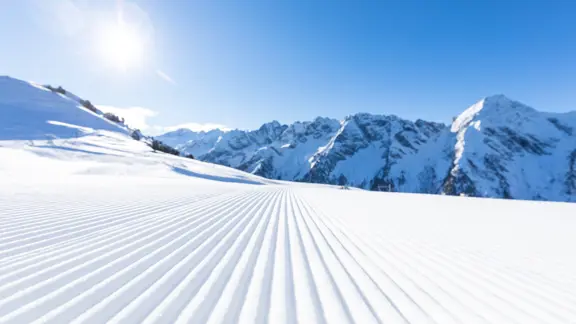 Mayrhofen Ski Resort Austria Piste Mayrhofner Bergbahnen