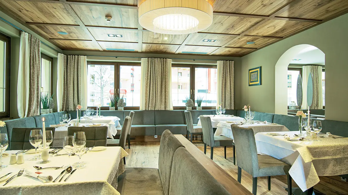 Alpinresort Saalbach Restaurant 2
