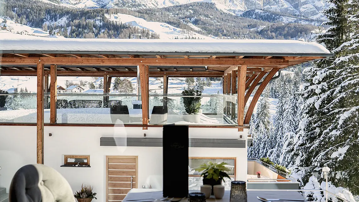 Hotel Ciasa Soleil La Villa Dolomites Italy Restaurant (2)