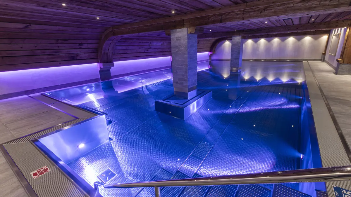 Aparthotel Naco Zermatt Swimming Pool