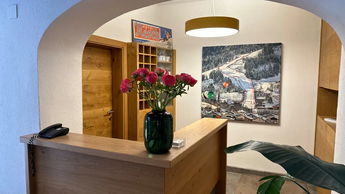 Hotel Resch Kitzbuhel Lobby (1)