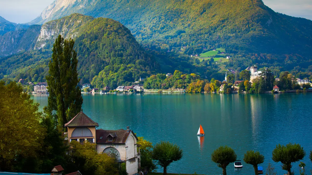 Lake Annecy Lake Side Scenery 1