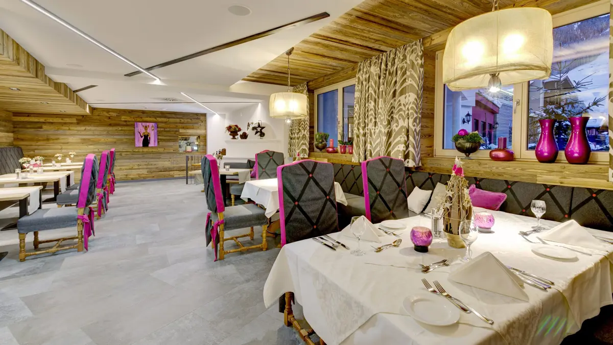 Hotel Kendler Saalbach Buffet Restaurant (5)