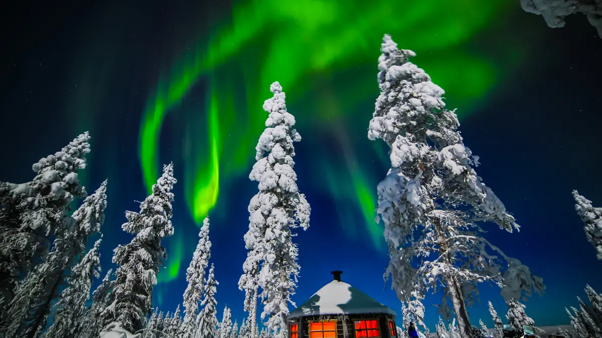 Muotka Wilderness Lodge Saariselka Aurora Borealis 26