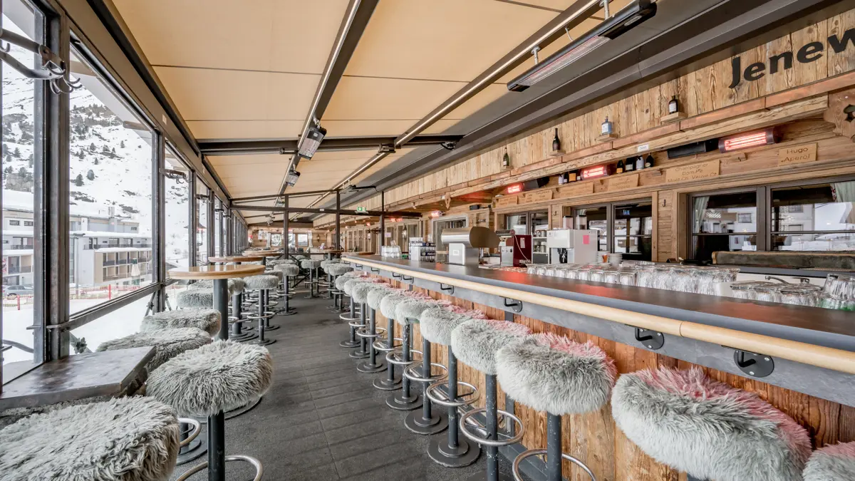 Hotel Jenewein Obergurgl Bar (1)