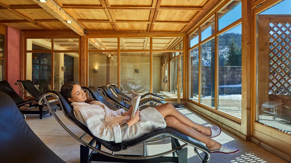 Inghams Italy Dolomites Corvara Sporthotel Panorama Relaxation Area