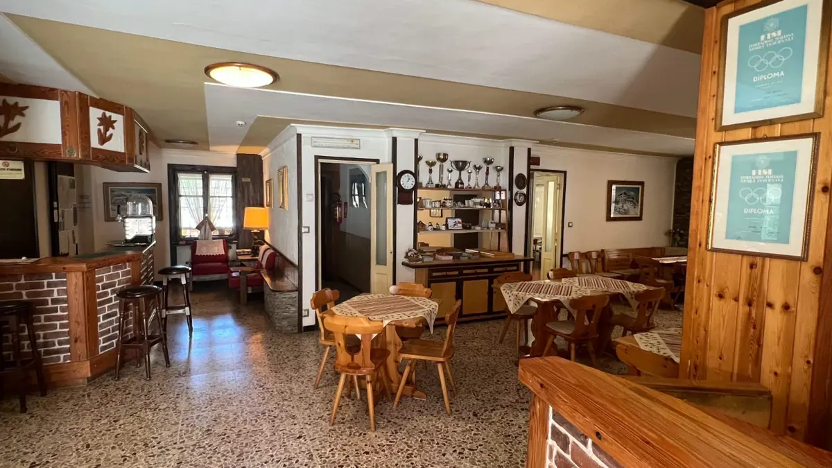 Inghams Italy Via Lattea Sauze D'oulx Hotel Villa Cary Lounge