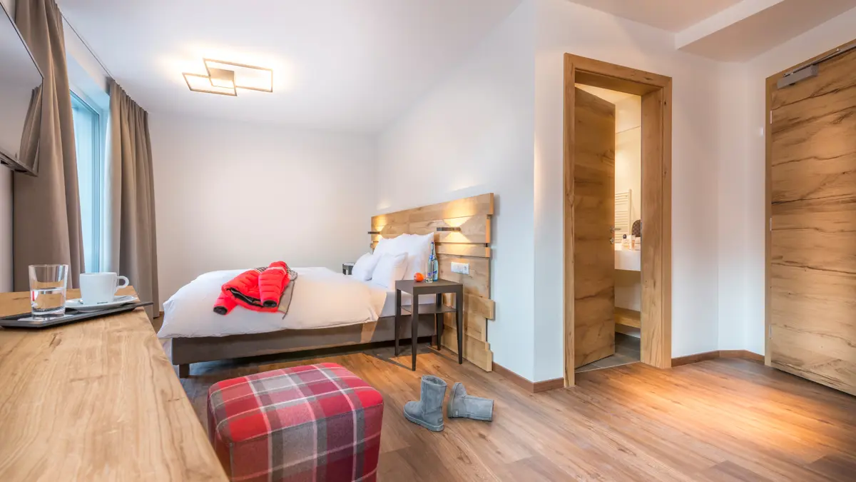 Hotel Grischuna St Anton Double Room (3)