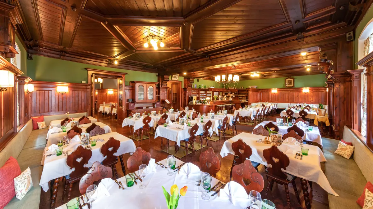 Hotel Lebzelter Zell Am See Dining Room (1)