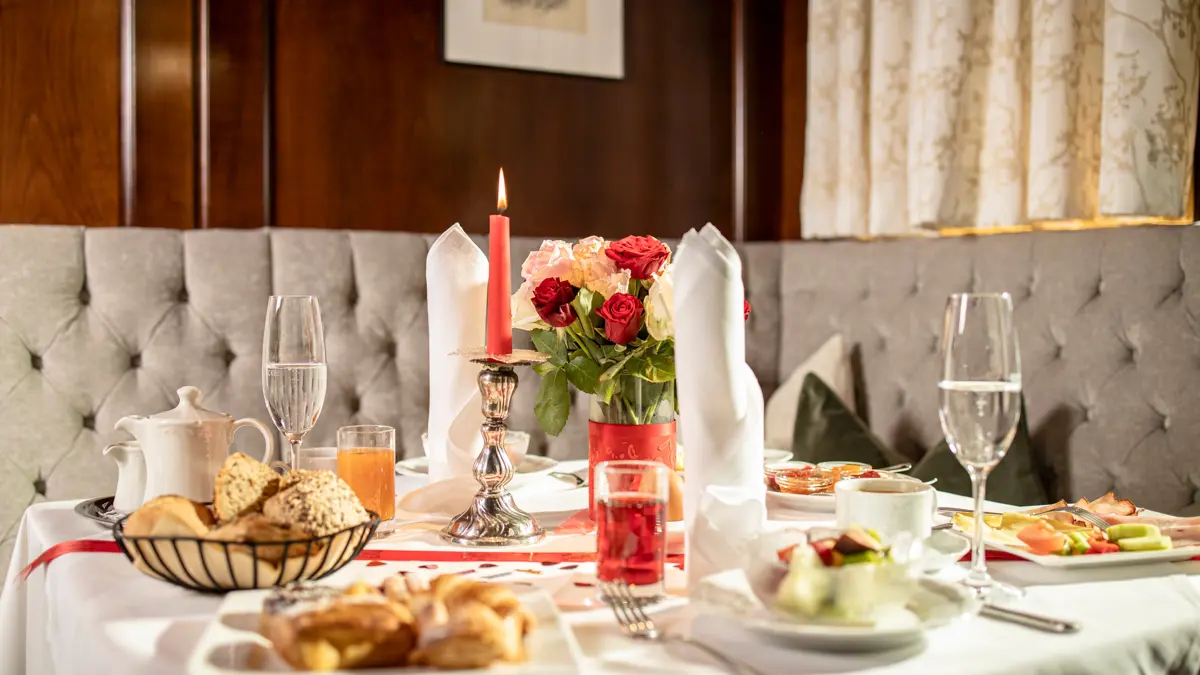 Hotel Alpacherhof Alpbach Dining Room 4