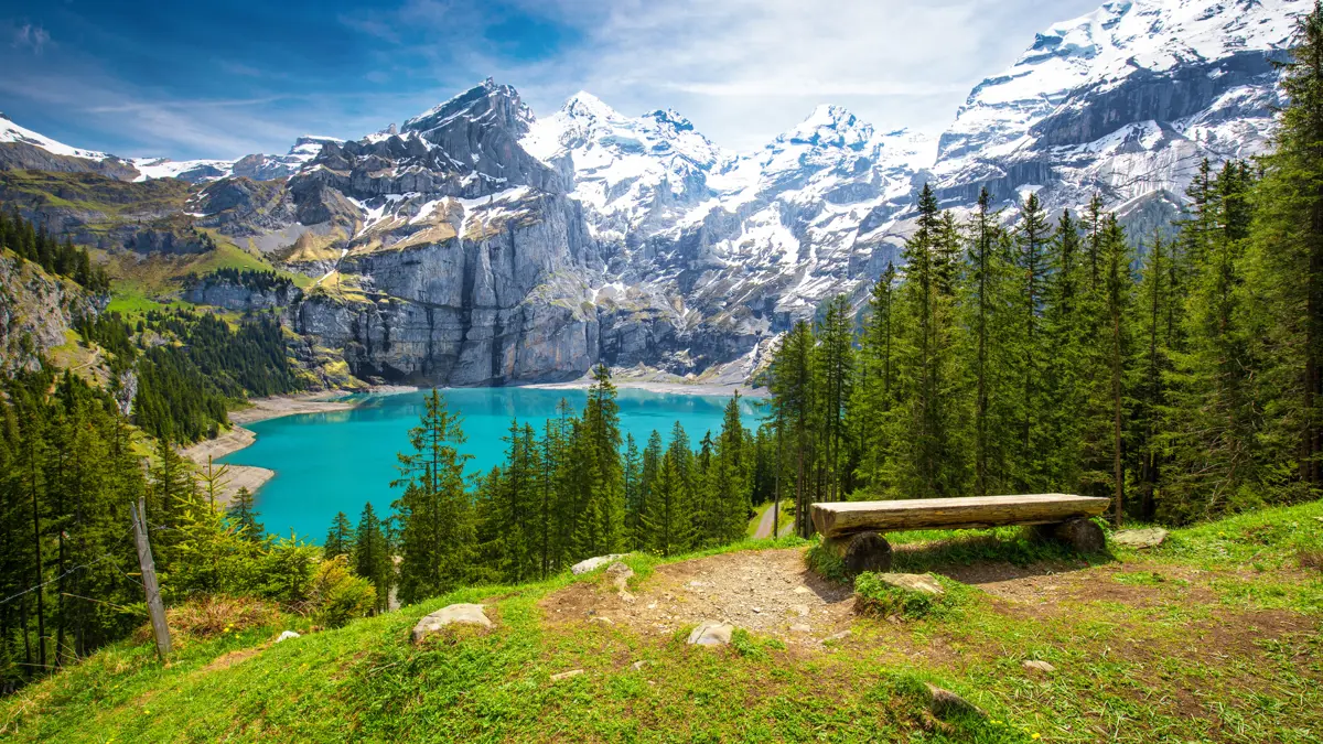 Kandersteg Oeschinensee Adobestock 207665852